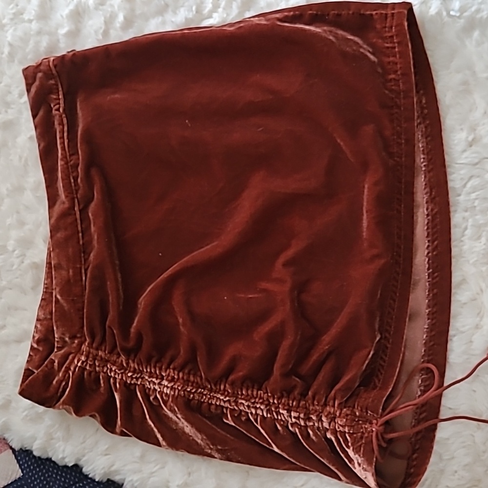 Free people velvet skirt